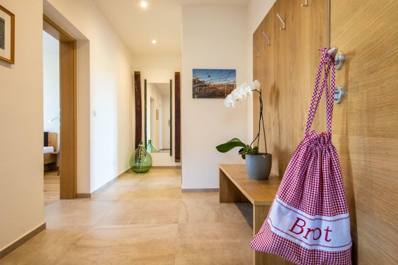 Appartements Weisshauserhof 阿皮亚诺苏拉斯特拉达 外观 照片