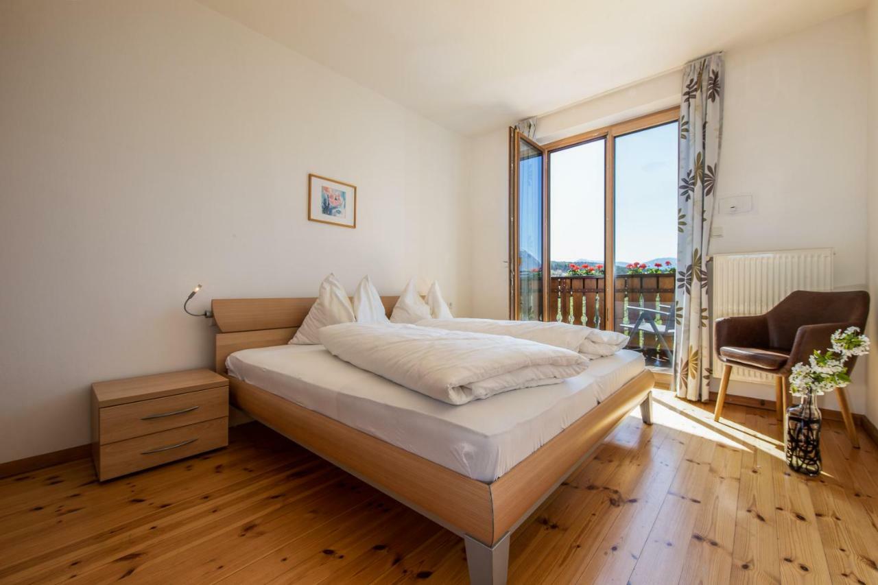 Appartements Weisshauserhof 阿皮亚诺苏拉斯特拉达 外观 照片