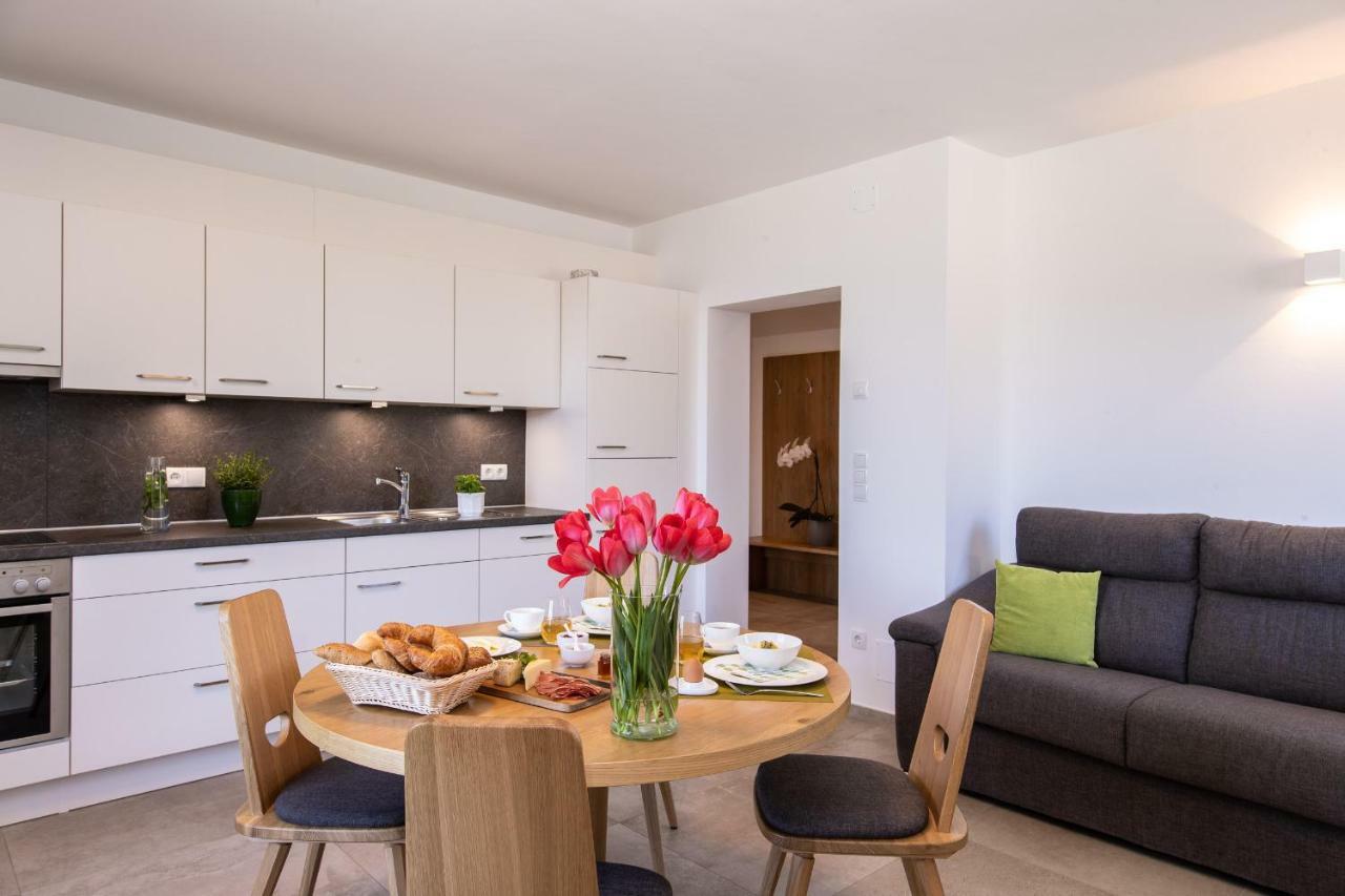Appartements Weisshauserhof 阿皮亚诺苏拉斯特拉达 外观 照片