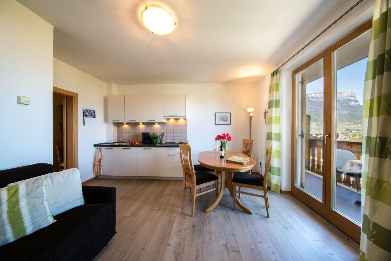 Appartements Weisshauserhof 阿皮亚诺苏拉斯特拉达 外观 照片